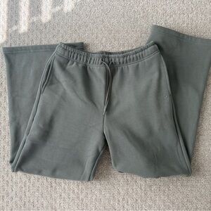 BuffBunny Women’s Green Fleece Sweatpants